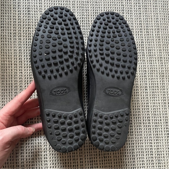 Tod’s Black Suede Driving Moccasins - Picture 6 of 6